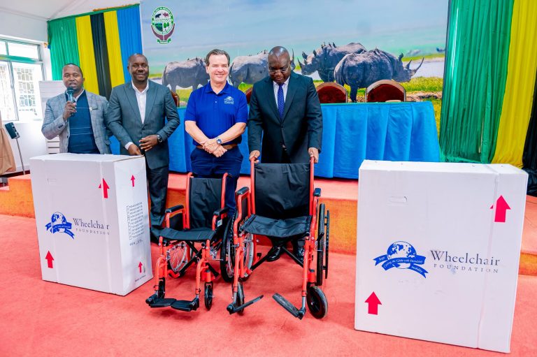 RC MAKALLA APONGEZA WHEELCHAIR FOUNDATION NA CHEMCHEM KWA KUTOA VITIMWENDO 60