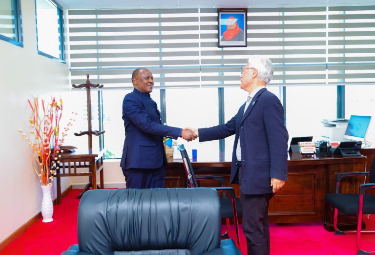 WIZARA YA MADINI YAAHIDI KUSHIRIKIANA NA UAIT KUKUZA UONGEZAJI THAMANI WA MADINI YA VITO
