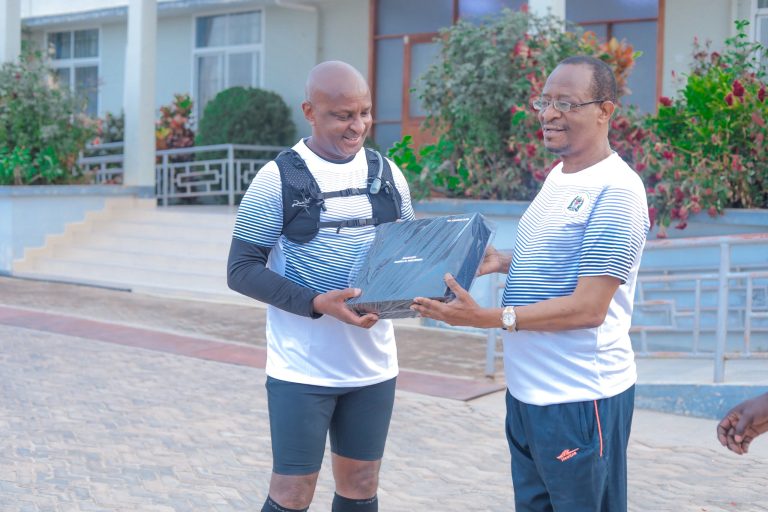 KATIBU MKUU SHELUKINDO AONGOZA UZINDUZI WA ‘NJE JOGGING CLUB