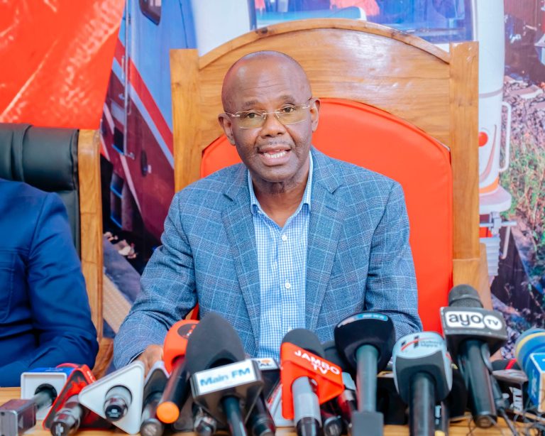RAIS SAMIA KUWEKA JIWE LA MSINGI SGR TABORA–KIGOMA, KUFUNGUA ENZI MPYA YA USAFIRI NA BIASHARA