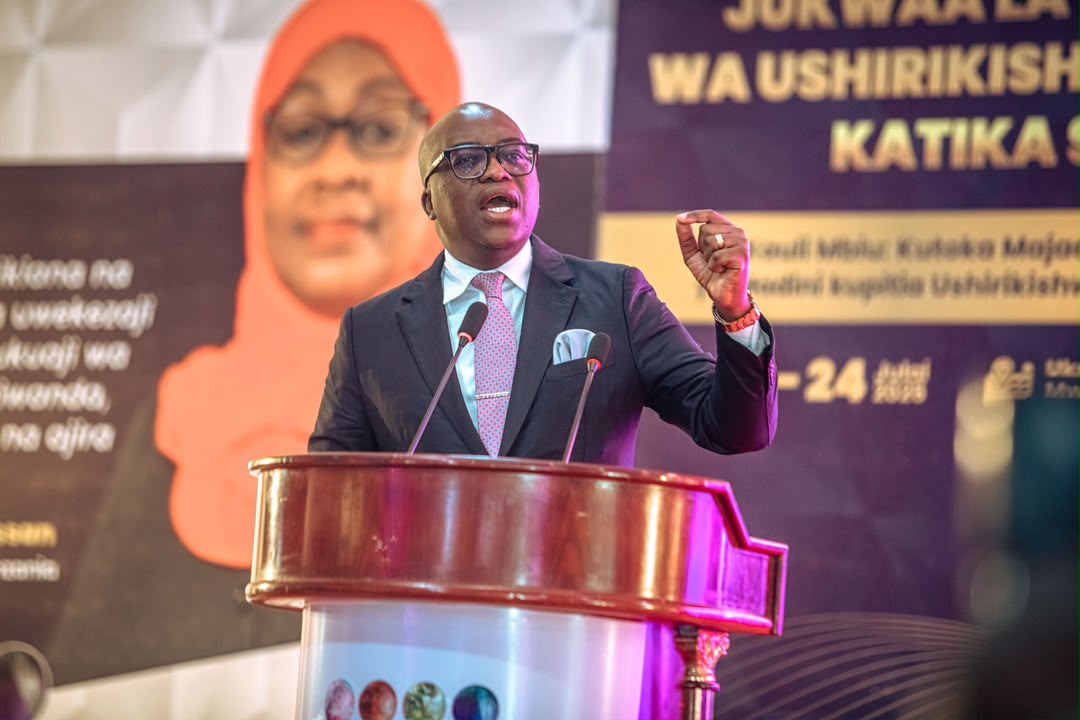 WAZIRI MAVUNDE AELEKEZA USIMAMIZI THABITI WA SHERIA,  ASILIMIA 90 YA BIDHAA NA HUDUMA MIGODINI ZITOLEWE NA WATANZANIA