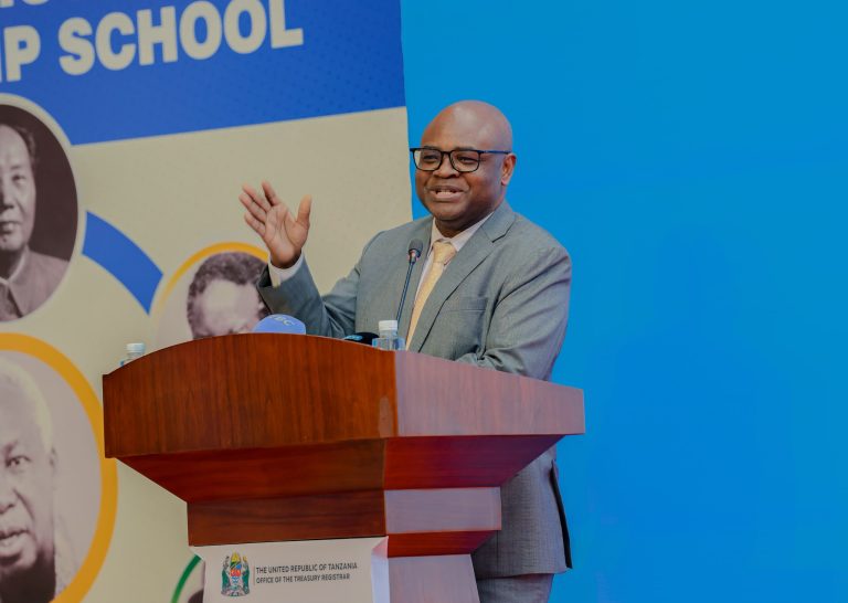 TAASISI ZA UMMA ZATAKIWA KUACHANA NA UTENDAJI WA MAZOEA ILI KUFNAIKISHA DIRA 2050
