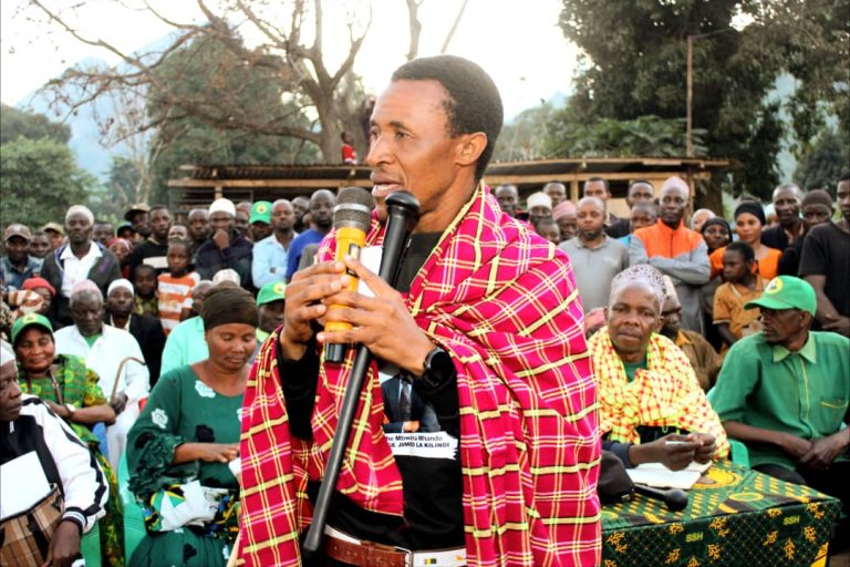 MHE. SALEHE MBWANA MHANDO AFANYA ZIARA KATIKA KATA YA KILINDI
