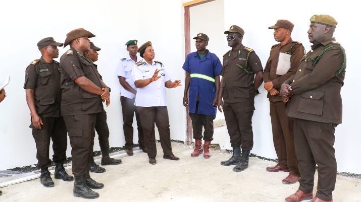 CP KAVIRONDO ASISITIZA UBUNIFU NA UBORA KATIKA MIRADI YA UJENZI YA JESHI LA MAGEREZA
