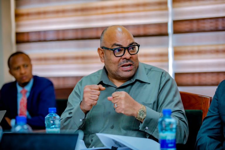 KITUO KIPYA CHA MIKUTANO ARUSHA KUHUDUMIA WATU 5000 KWA WAKATI MMOJA-WAZIRI KOMBO