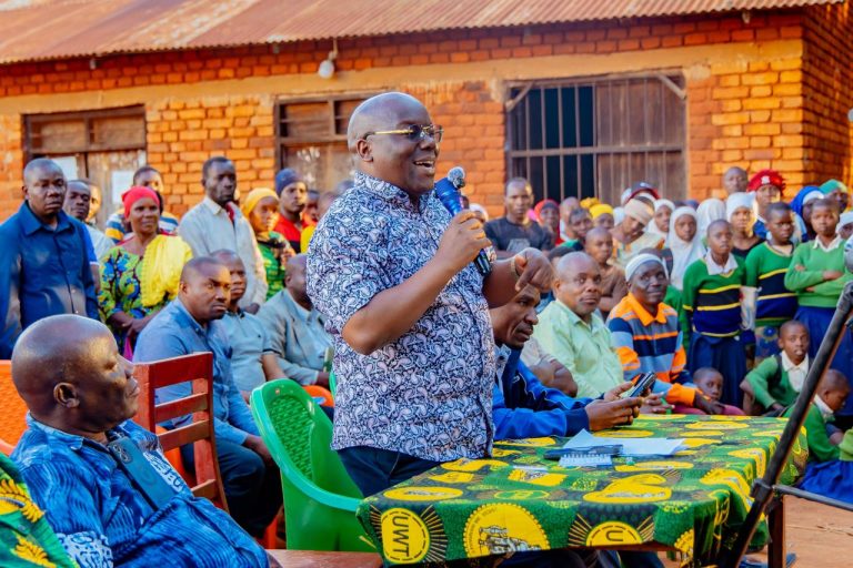 DKT. HOMERA AWATAKA WAKULIMA NAMTUMBO KUENDELEA KULIMA TUMBAKU