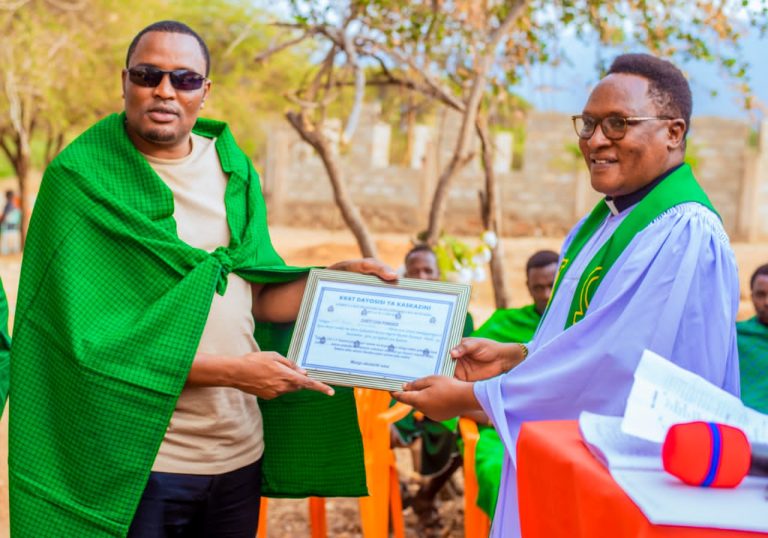 TAiKO OLE KULUNJU AONGOZA MSHIKAMANO WA MAENDELEO KATIKA HARAMBEE YA UJENZI WA KANISA