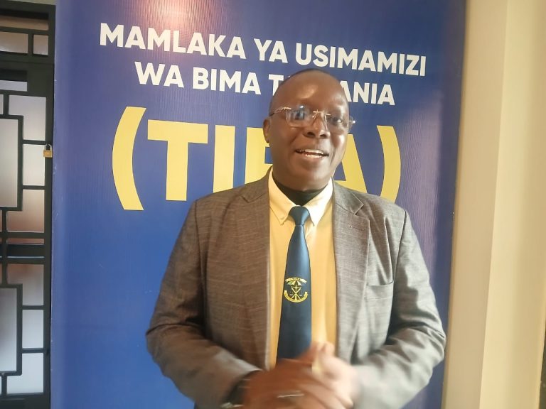 TIRA KANDA YA KASKAZINI YAWAKUTANISHA WAMILIKI WA GEREJI KANDA YA KASKAZINI .