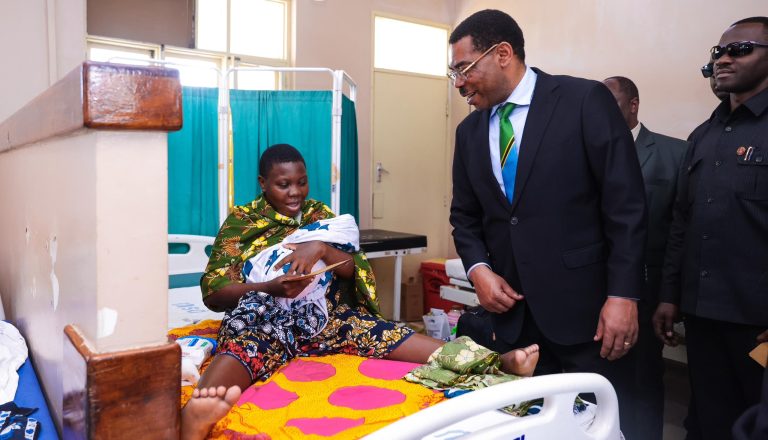 WAZIRI MKUU AFANYA ZIARA YA KUSHTUKIZA HOSPITALI YA MWANANYAMALA
