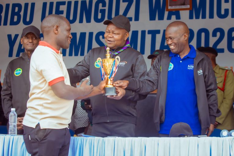 MICHEZO KWA WATUMISHI WA HALMASHAURI ITUMIKE KUIMARISHA AFYA, MSHIKAMANO, TIJA KIUTENDAJI – PRO. SHEMDOE
