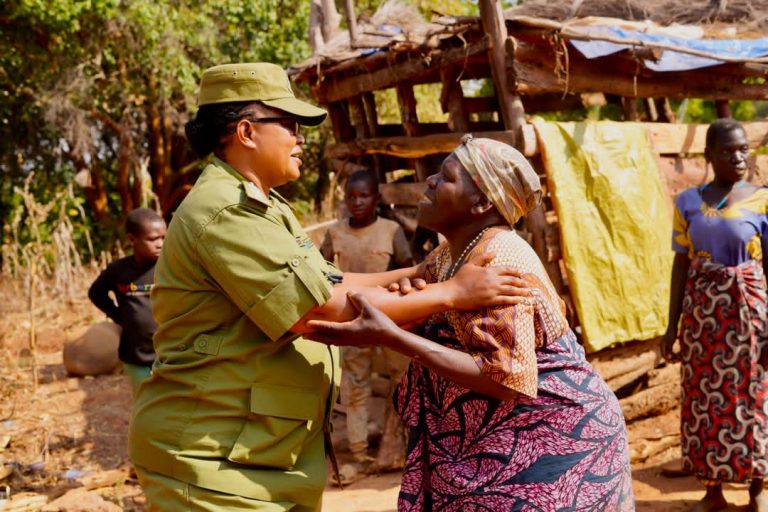 POLISI SONGWE YATENDA MATENDO YA HURUMA KUSHEREHEKEA MIAKA 20 YA POLISI JAMII