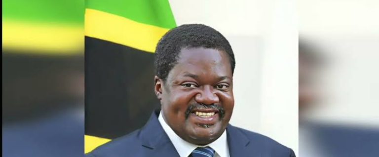 DKT. NCHIMBI AFUKUZWA UANACHAMA WA CCM