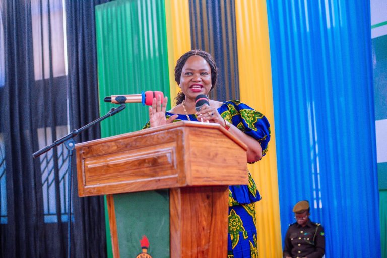 NAIBU WAZIRI MAHUNDI AWAHIMIZA WANAWAKE MAGEREZA KUJENGA UWEZO, KUTUMIA FURSA ZA KIDIJITALI