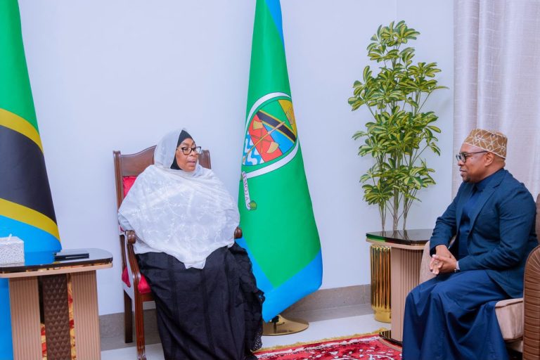 RIDHIWANI KIKWETE AUNGANA NA VIONGOZI, WANANCHI KUOMBOLEZA KIFO CHA MZEE HAFIDH AMEIR HASSAN