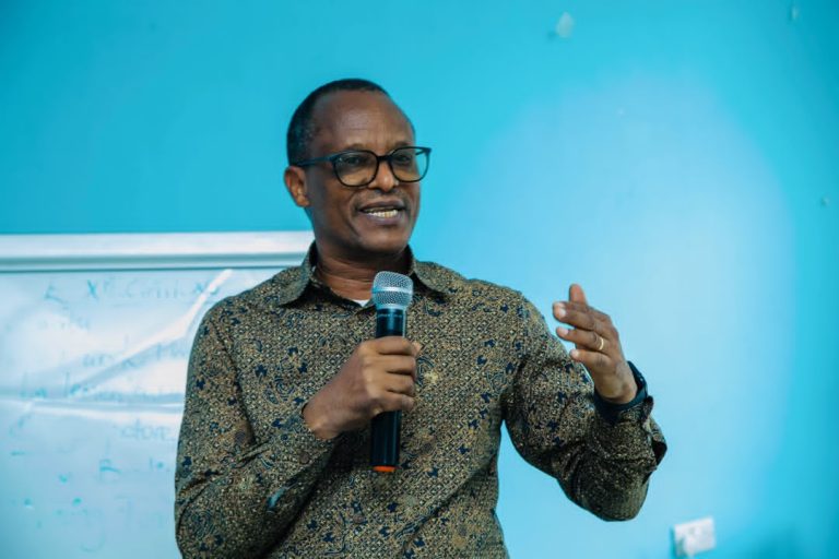 MAMENEJA TARURA WATAKIWA KUKAGUA MADARAJA, MAKALAVATI KABLA YA MVUA