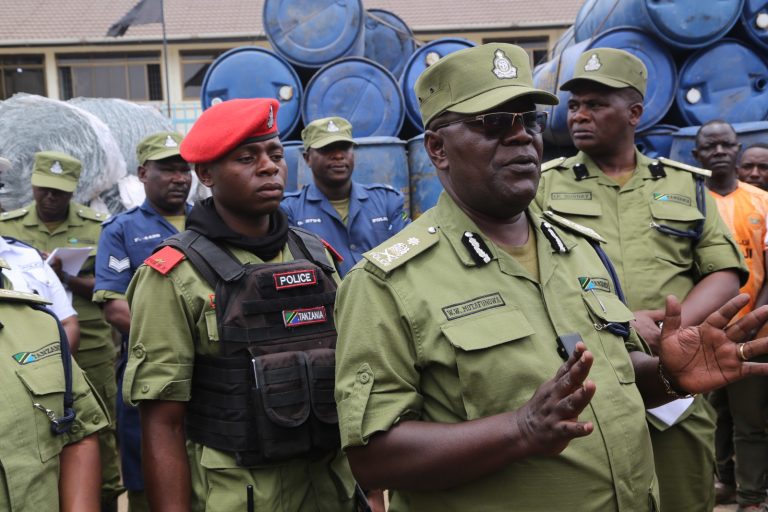 MADEREVA GUTA WAONYWA, WANOLEWA UBEBAJI SALAMA WA MIZIGO