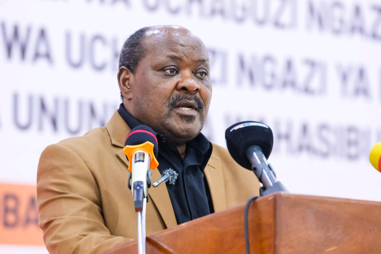 WATENDAJI WA UCHAGUZI WATAKIWA KUZINGATIA VIAPO