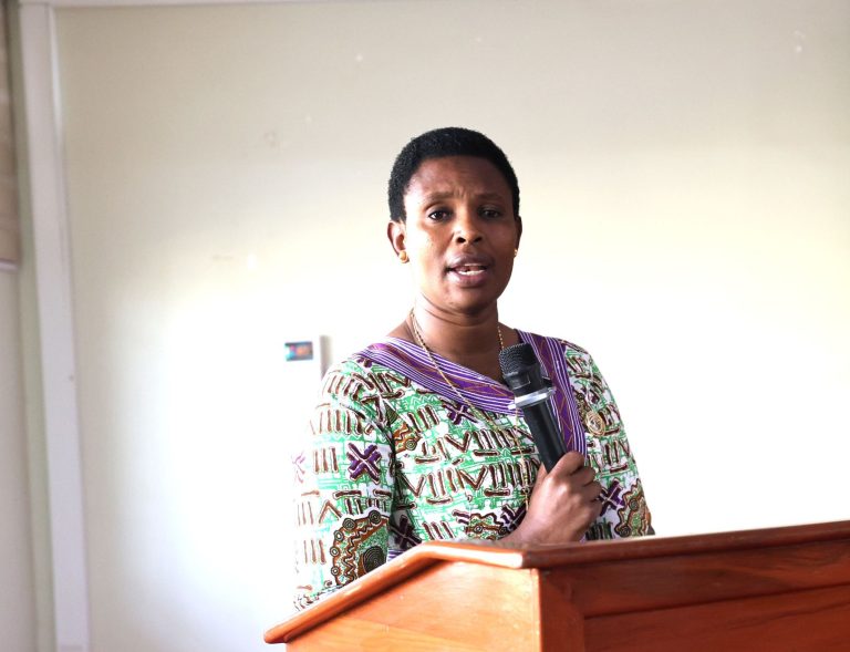 NAIBU WAZIRI QWARAY ATOA MAELEKEZO KUZINGATIA ANUAI ZA JAMII KATIKA UTUMISHI WA UMMA