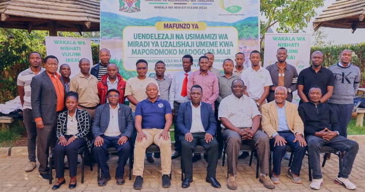 REA YAWAJENGEA UWEZO WAENDELEZAJI MIRADI YA UMEME WA MAJI