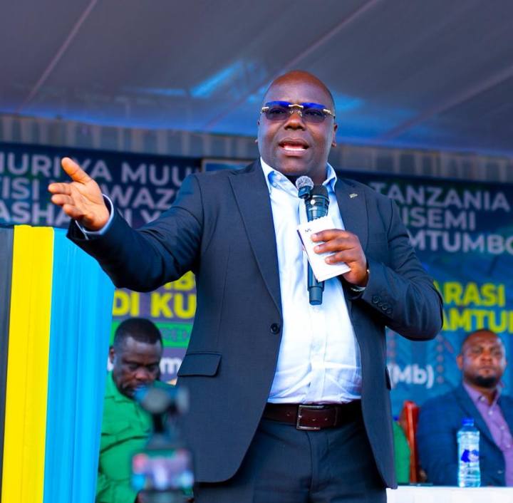 ORYX GAS YAHAMASISHA NISHATI SAFI YA KUPIKIA KWA KUKABIDHI MITUNGI 600 KWA WANANCHI NAMTUMBO