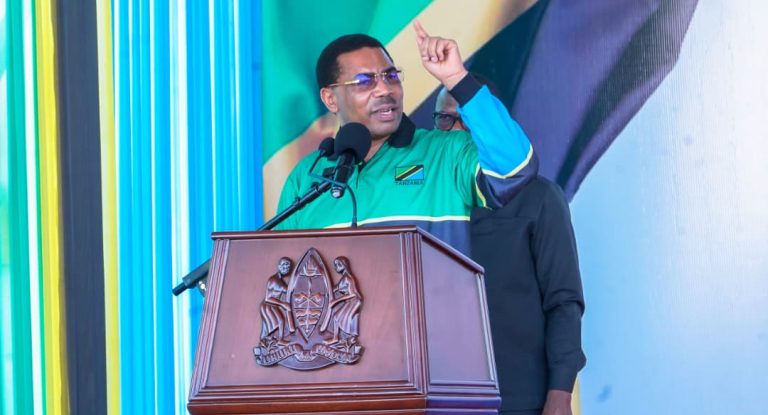 WAZIRI MKUU: SERIKALI YAENDELEA KUWEKA MAZINGIRA BORA KWA WATANZANIA KUJILETEA MAENDELEO