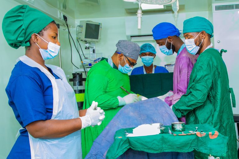 HOSPITALI YA MZUZU YAWASHUKURU MADAKTARI BINGWA WA BMH NA MSD KWA HUDUMA ZA KIBINGWA