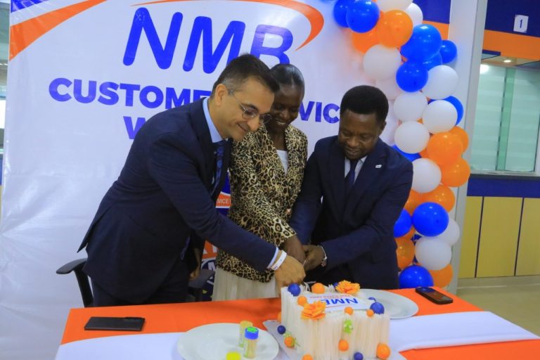 NMB YAIMARISHA UJUMUISHI WA KIFEDHA, YAZINDUA DAWATI MAALUMU KWA WATU WENYE ULEMAVU