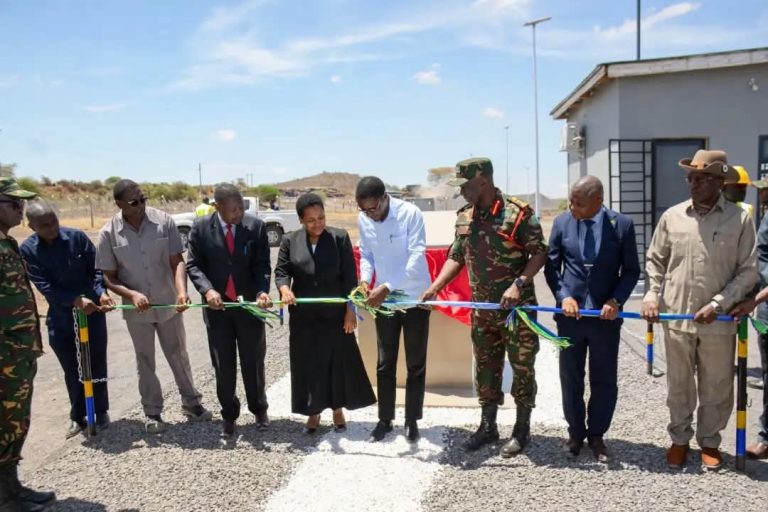 WAZIRI WA ULINZI NA JKT AZINDUA MRADI WA KIWANDA CHA KOKOTO CHA SHIRIKA LA MZINGA NANJA, MONDULI 