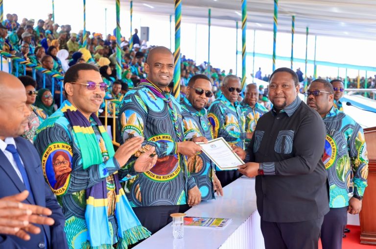 PPRA YANG’ARA KILELE MBIO ZA MWENGE WA UHURU 202