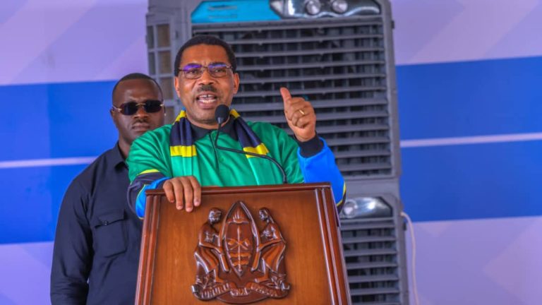 WAZIRI MKUU AKATAZA WANANCHI KUCHANGISHWA FEDHA ZA MAFUTA YA AMBULANCE