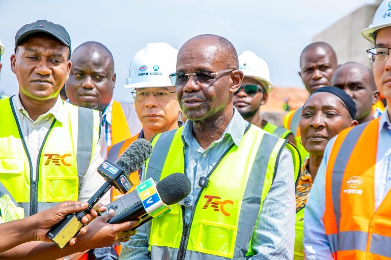 MBARAWA ARIDHISHWA NA UJENZI WA DARAJA LA SGR MALAGARASI