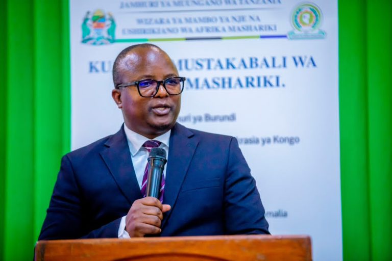 ELIMU KWA UMMA KUHUSU RASIMU YA KATIBA YA FUNGAMANO LA KISIASA EAC YATOLEWA DAR ES SALAAM