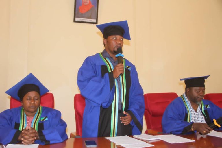 MADIWANI SIMANJIRO WATAKA MIRERANI NA ORK ZIWEZESHWE VIKAO