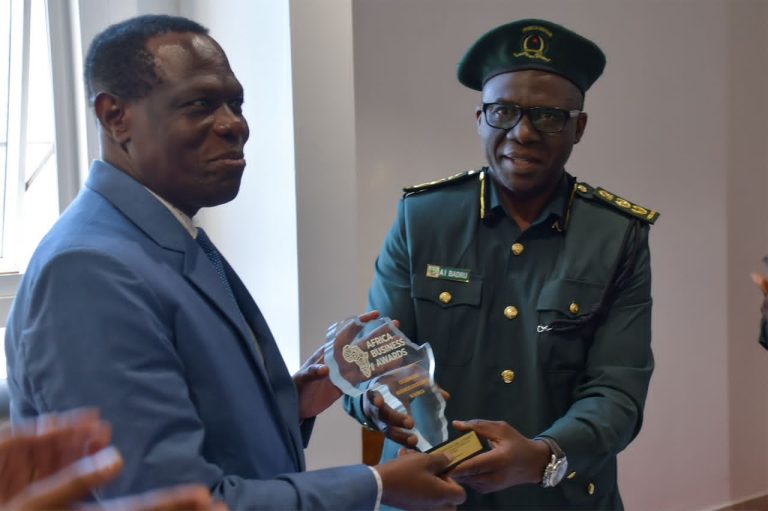 TUZO UTALII NA UHIFADHI YATUA KWA JENERALI MABEYO
