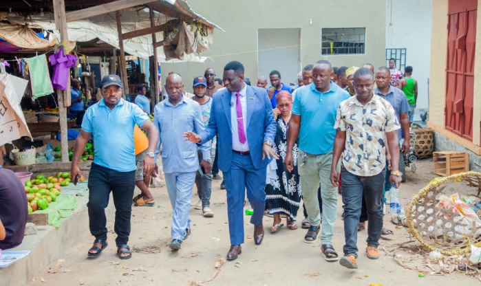 MEYA NICAS AKAGUA MRADI WA SOKO LA MNARANI, ATOA SIKU MBILI KUSAFISHA LOLIONDO